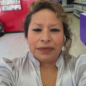 Meet your Posher, Marcela